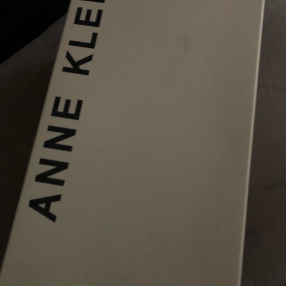 Anne Klein heels - Picture 8 of 8